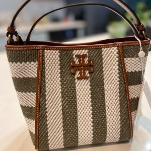NEW Tory Burch McGraw Stripe Bucket Bag - Small